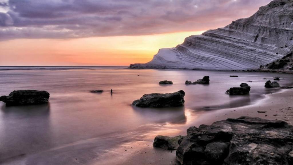 Bed and Breakfast Un Tuffo alla Scala dei Turchi Realmonte Exterior foto